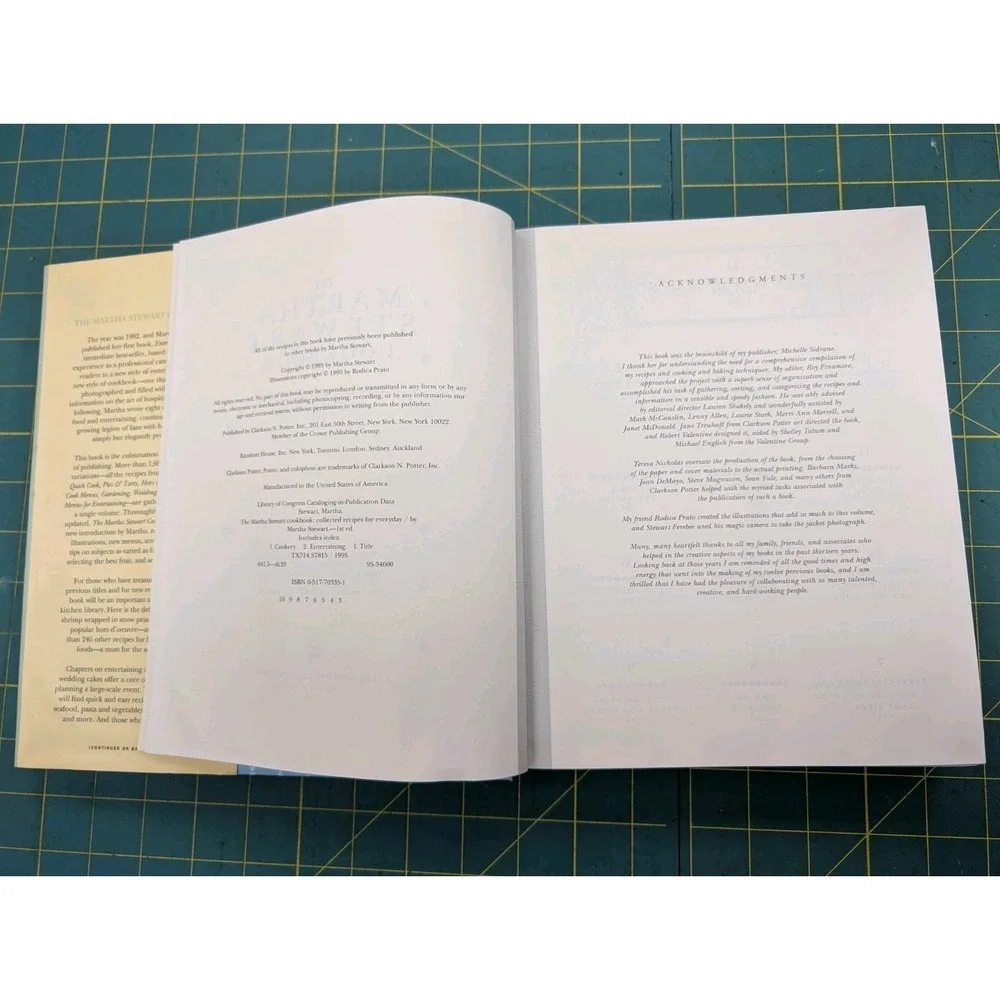 Martha Stewart Cookbook Collected Recipes for Everyday Hardback